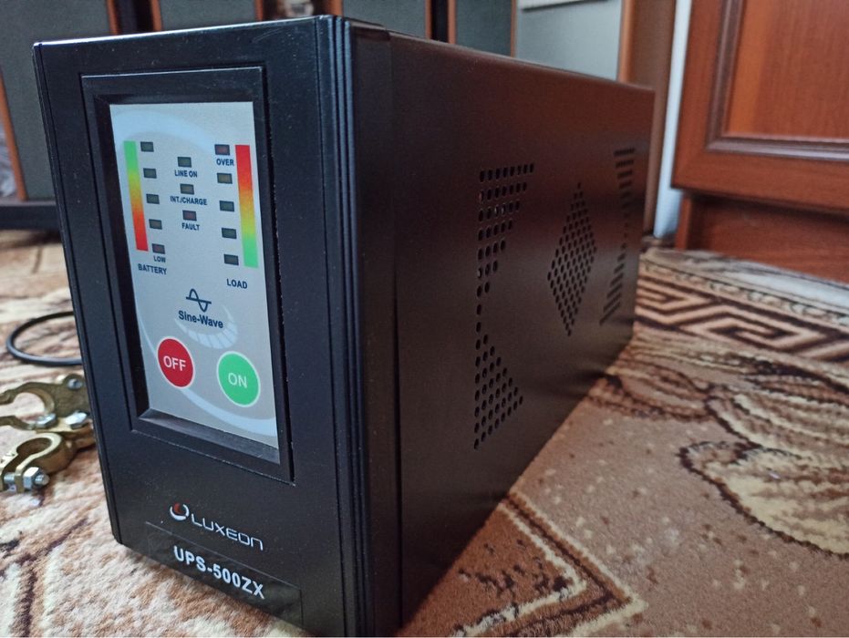 Luxeon UPS-500ZX джерело безперебійного живлення