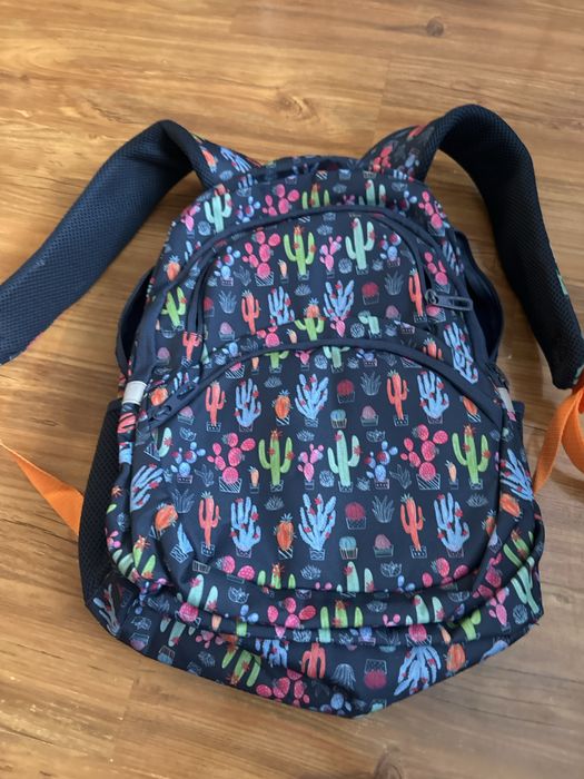 Nowy plecak 4 komorowy