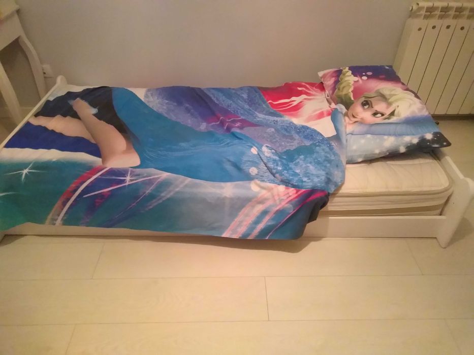 Cama criança com colchão