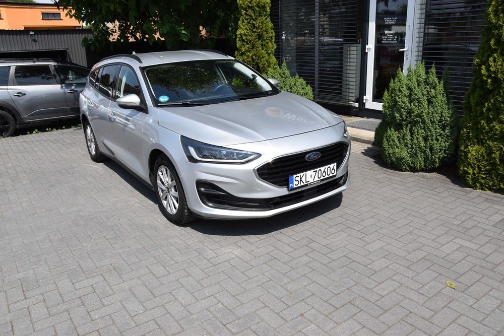 Wypożyczalnia Wynajem  Samochodu  Ford Focus 2022r. 1,5 120koni Manuala skrzynia