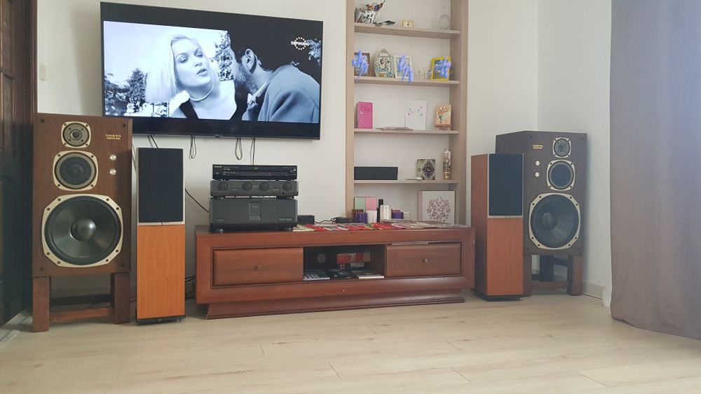 АС Onkyo МОNITOR2000