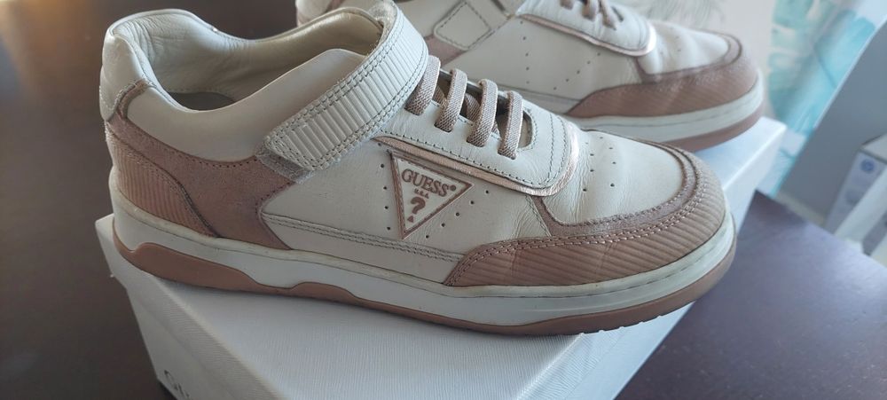 Buty Guess sportowe