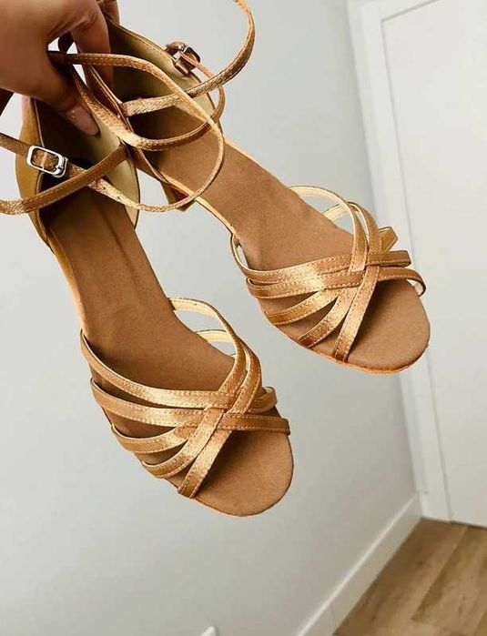 Nowe buty do tanca 40