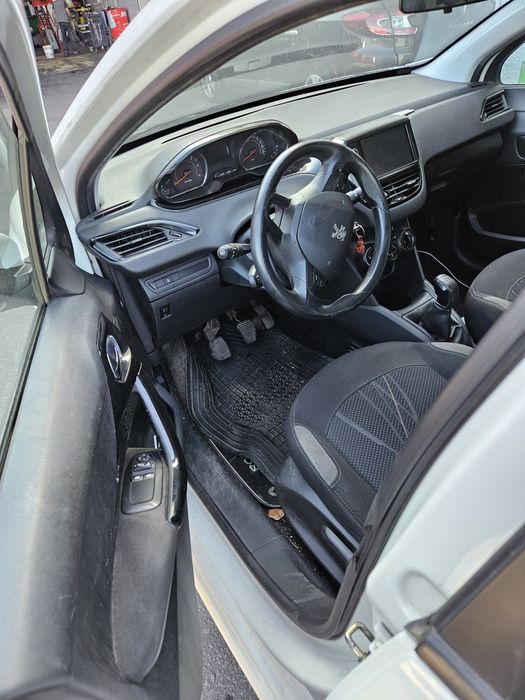 Peugeot 208 1.4 HDi de 2012 para peças