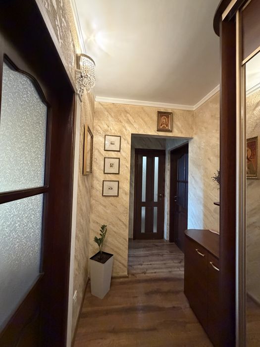 Продаж 3 кімнатної квартири