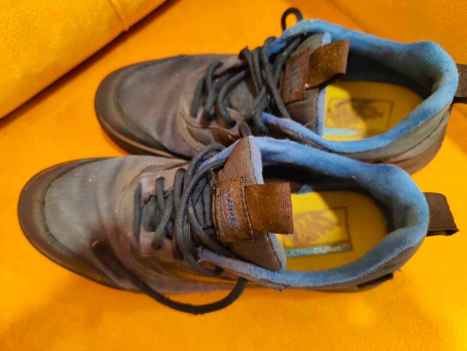 Sapatilhas Vans tam. 40