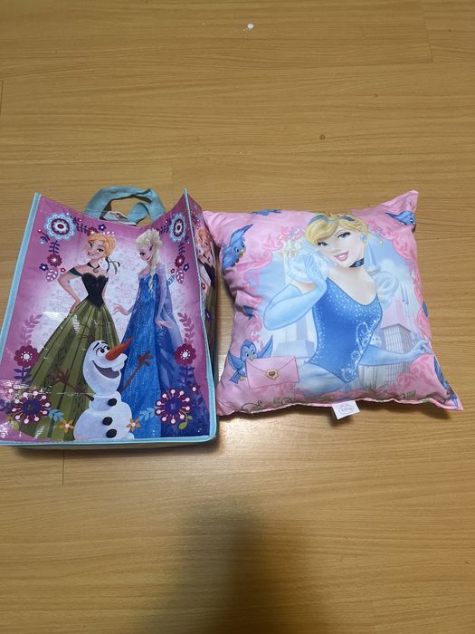 Almofada /saco  criancas