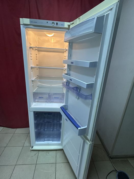 Холодильник Snaige 190/60/60