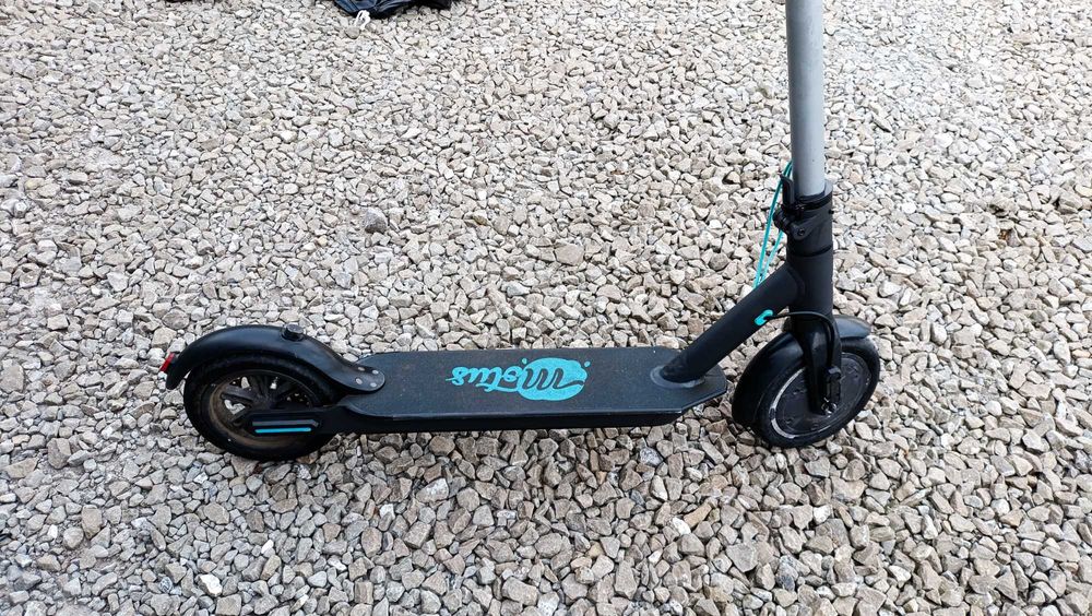 Hulajnoga elektryczna Motus 250w