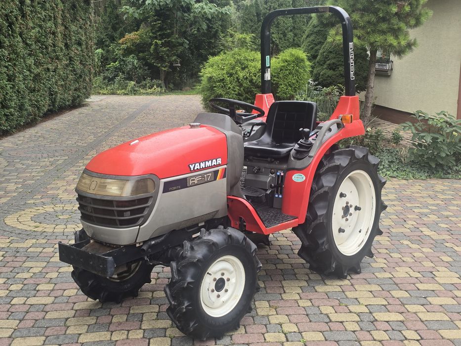 Traktorek, ciągnik YANMAR A F 17 17km  4x4 z Japonii