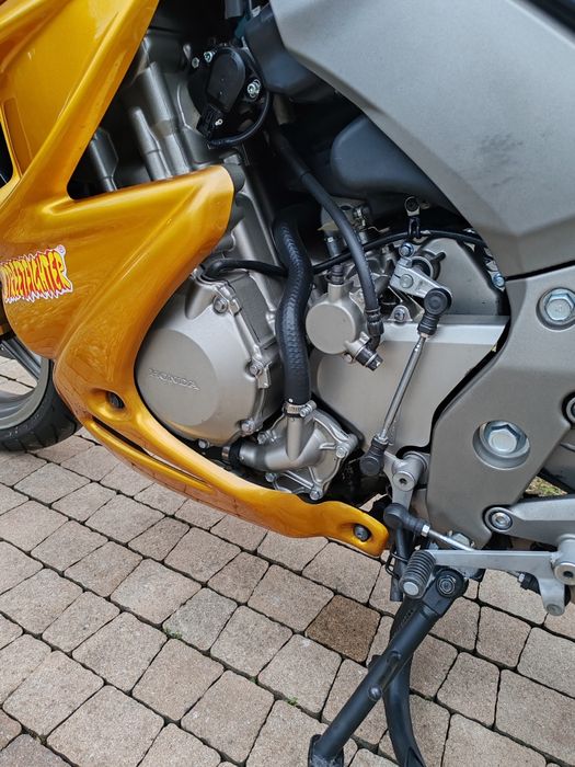 Honda cbf 1000 super stan