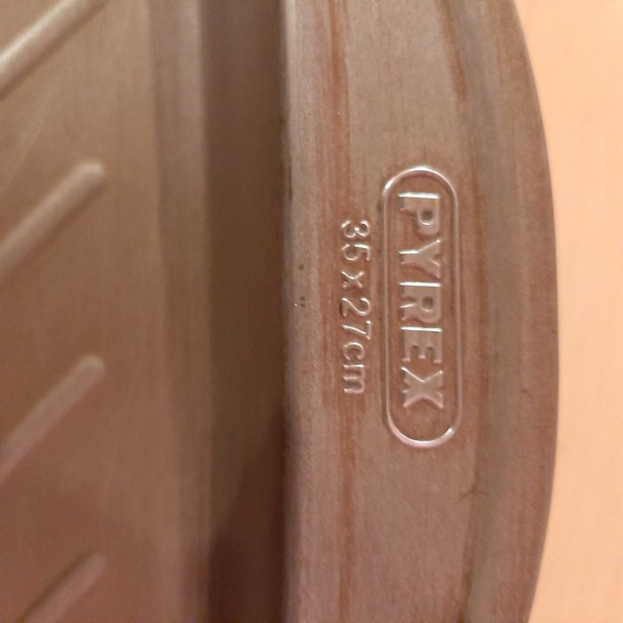 Tabuleiro Forno Retangular Metal 35x27cm Castanho Asimetria