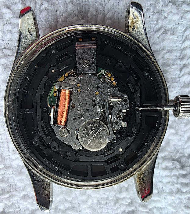 citizen watch and reguno model with solar technoogy , movement and better are new case is great shape, does NOT work