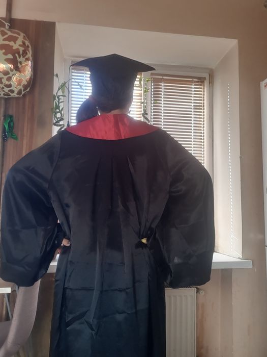 Прокат мантії магістра