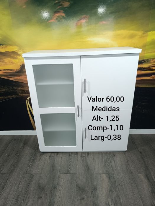 Vendo Diversos móveis todos em condições de uso