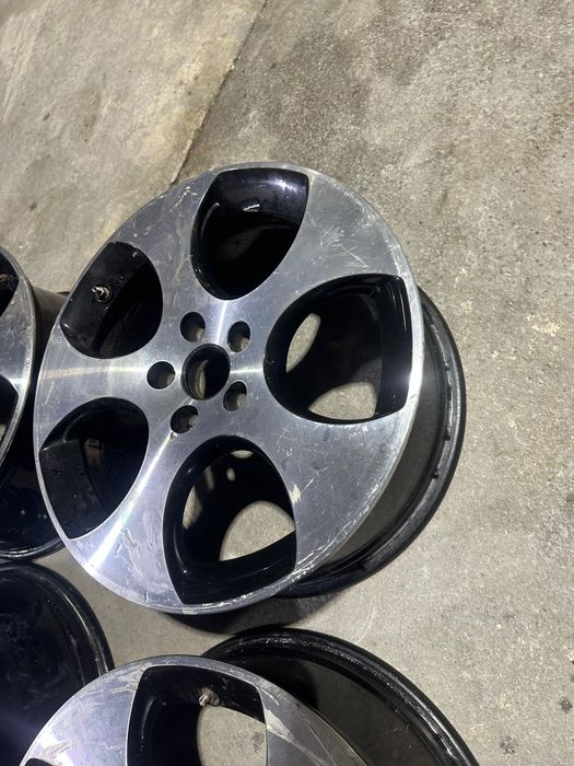 Jantes Golf V GTI 5x112 tamanho 18