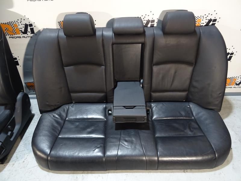 Bancos BMW Serie 5 F10 Pack M em Pele com Quartelas