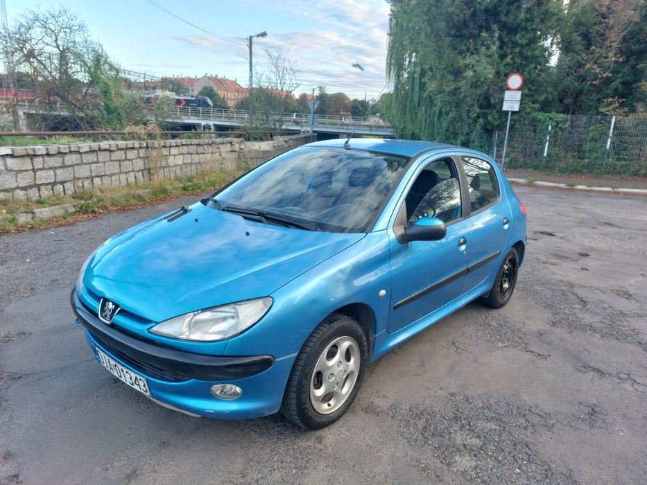 Peugeot 206