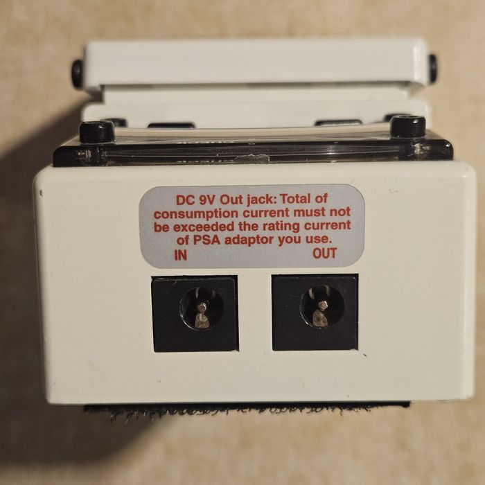 BOSS TU-3 Chromatyczny tuner do gitary i basu