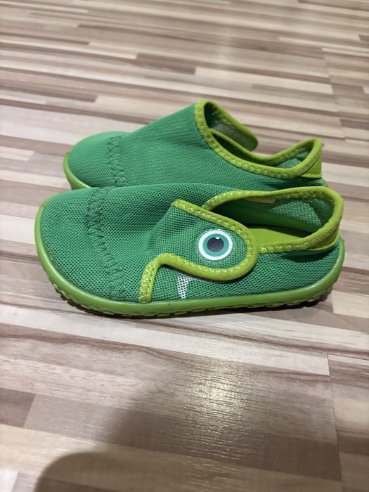 Buty do wody Quechua rozmiar 2425