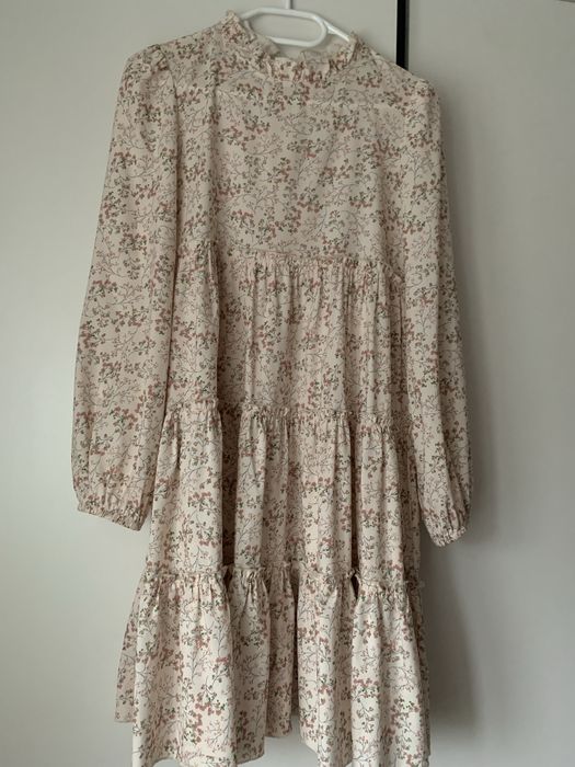 Сукня на дівчинку, на зріст-164. Ціна-700 грн.