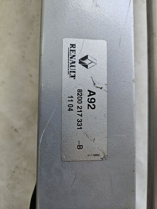 Bagaznik rowerowy Renault Modus.