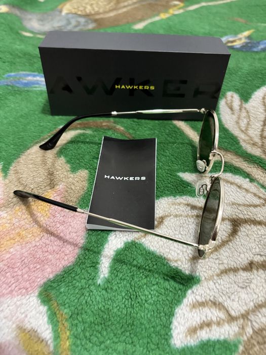 Óculos de Sol Hawkers