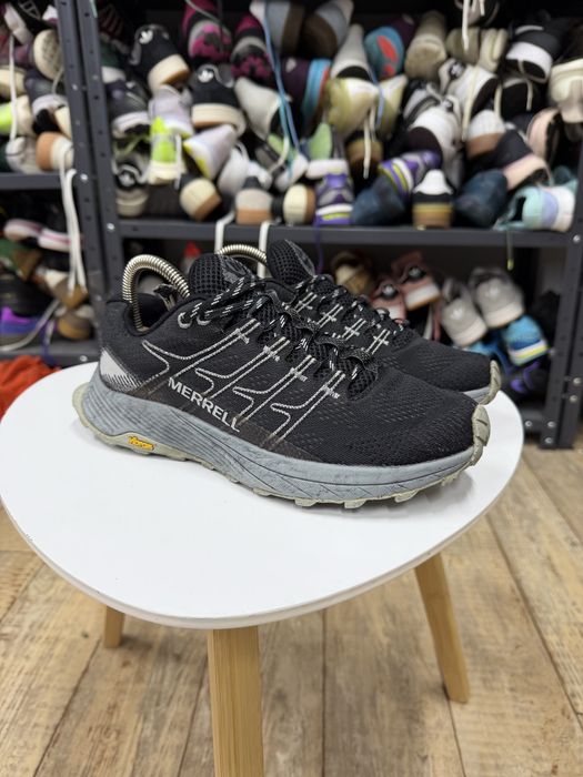 Оригінальні кросівки Merrell Moab Flight Vibram
