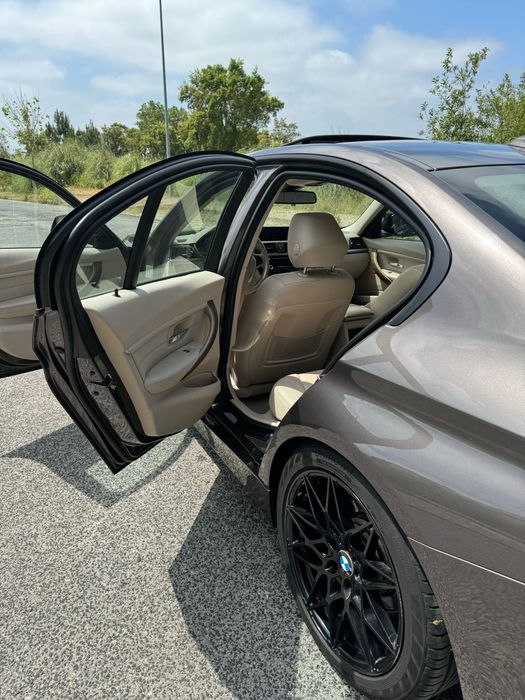 BMW 328i Luxury Line Full Extras original foto 4