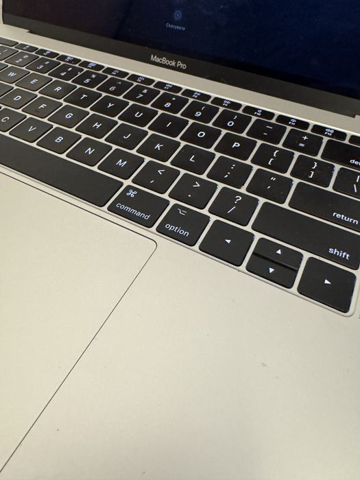 MacBook Pro 13” 2017