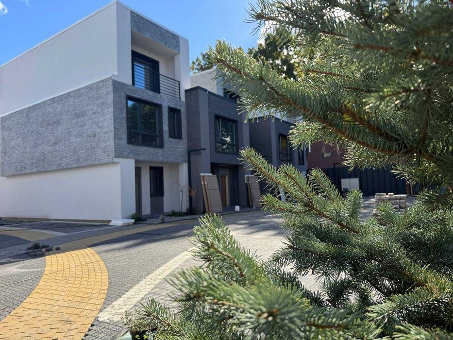 Власний дім із трьома спальнями — ідеально під єОселю