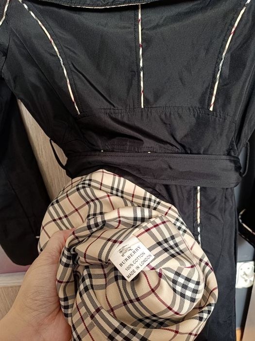 Płaszcz trencz burberry czarny krata old money