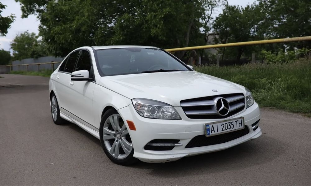 Mercedes-Benz C-300 2012 4Matic AMG Обмін!