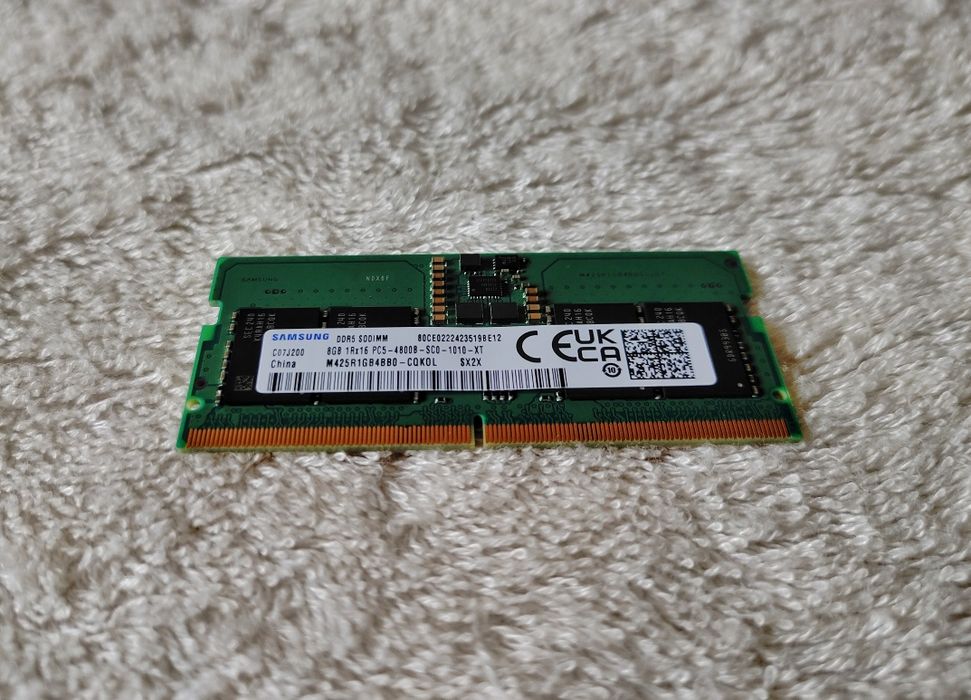 Пам'ять DDR5 на 8Gb