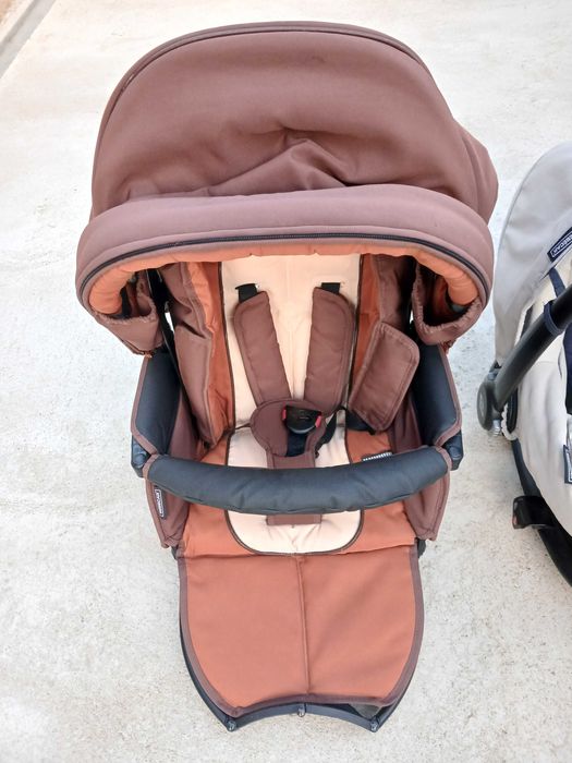 Conjunto de carrinho de bebé