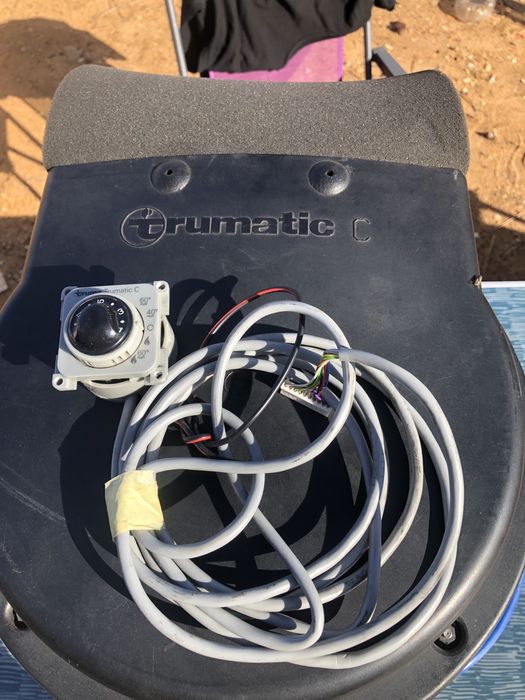 Se vende aquecedor Truma Combi