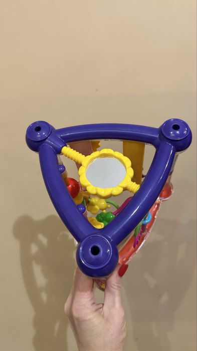 Дитяча іграшка розвиваючий трикутник