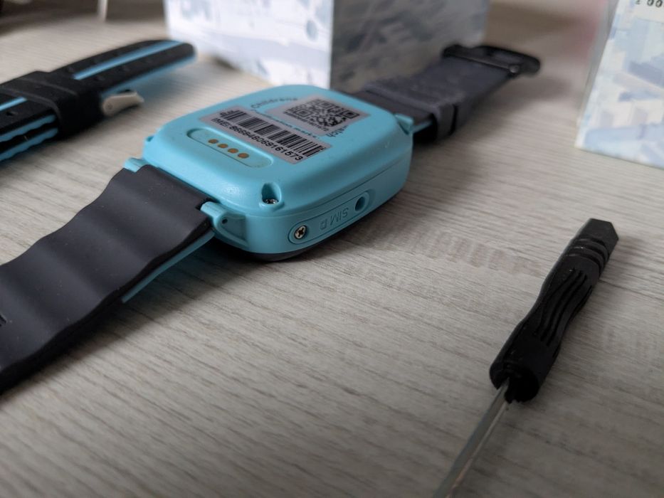 Детские часы AmiGo GO008 GPS Wi-Fi