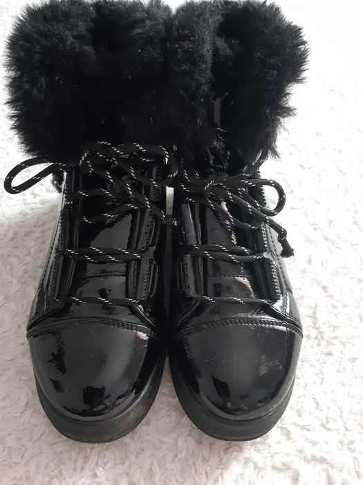 Buty botki damskie lekko ocieplane 38