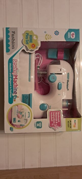 Zabawkowa maszyna do szycia