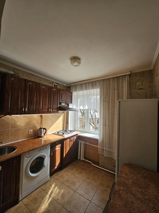 Здаю 2-х кімнатну квартиру в центрі. Власник! Єлектрика цідодобово!