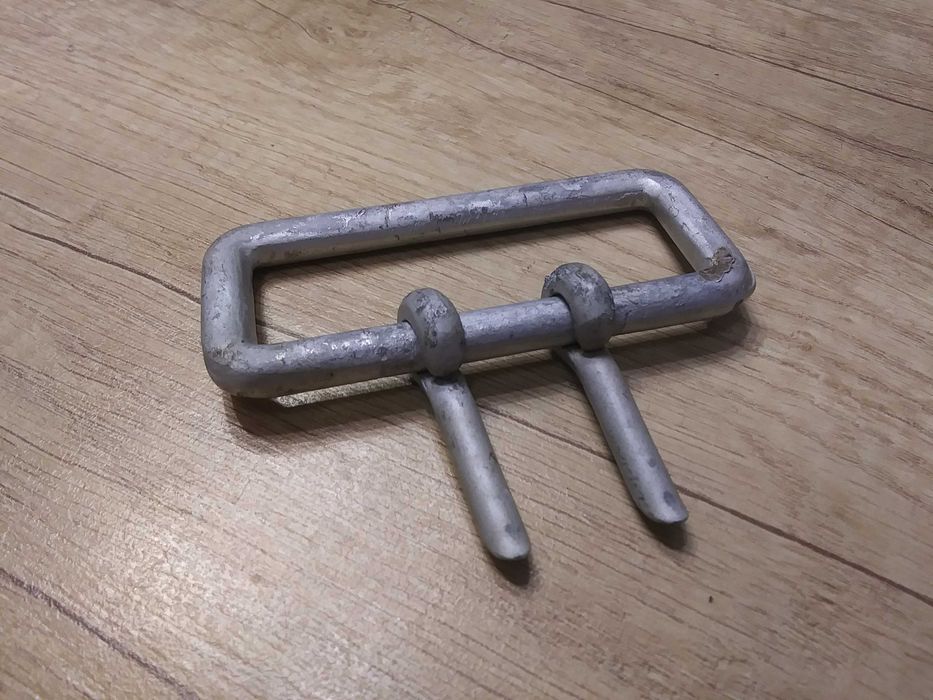 Stara aluminiowa klamra do pasa pas strażacki sprzączka ucho PSP OSP