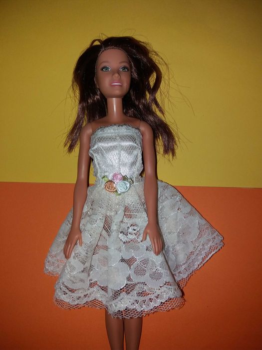Ubranka dla lalki Barbie sukienka