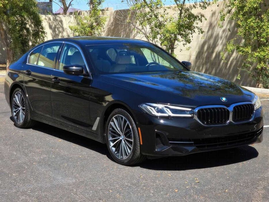 BMW 5 Series 530e      2021