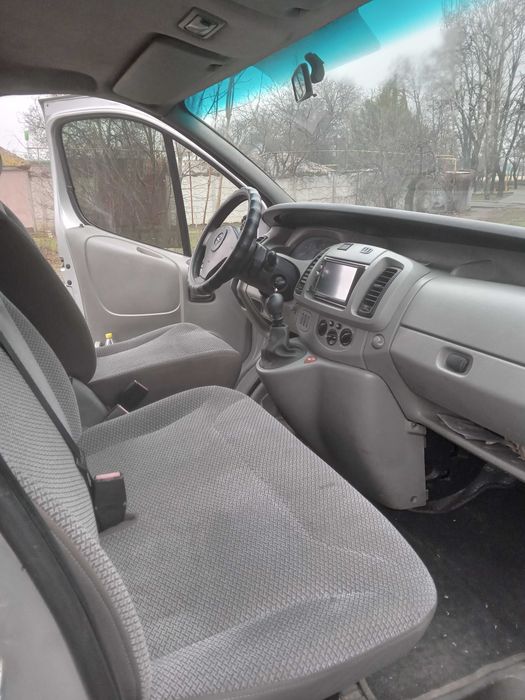 Opel Vivaro 2003