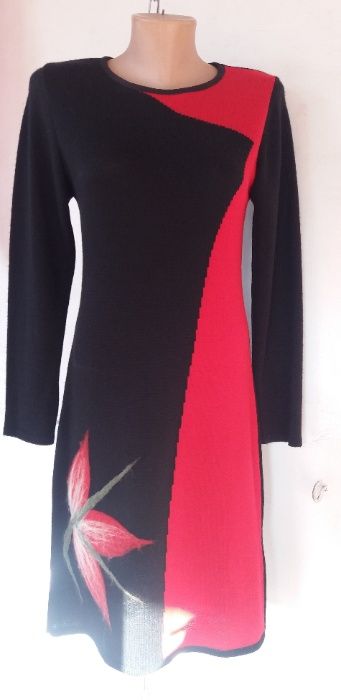 Продам незвичне і гарне трикотажне чорно-червоне плаття, нове, Польша
