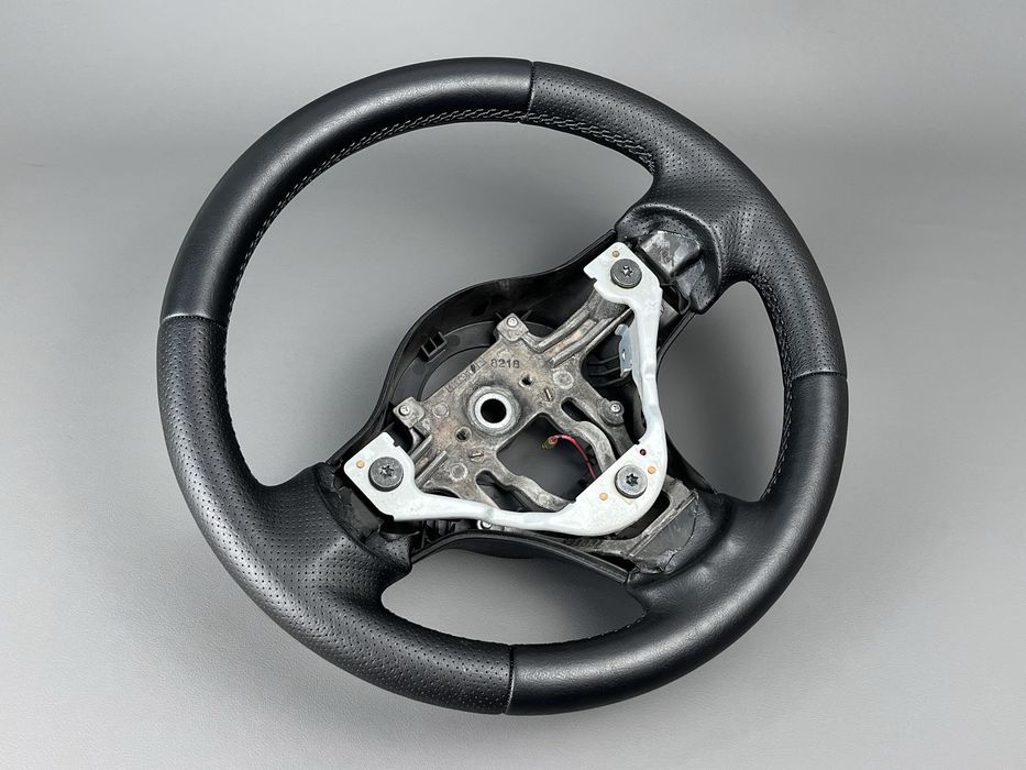 Руль Mitsubishi Lancer 9 Colt