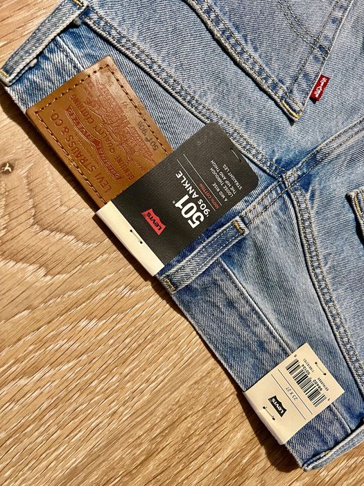 Женские джинсы Levi’s 501 ‘90s ankle (новые, с бирками)