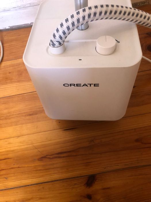 Ferro a vapor com 2 meses de uso