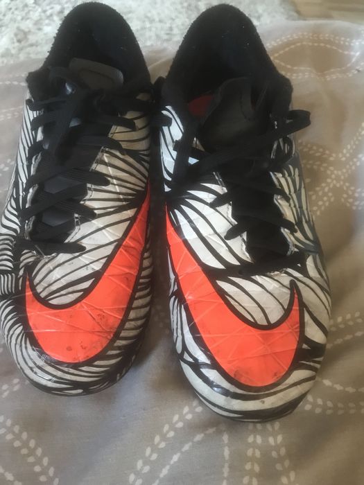 Korki Lanki pilkarskie rozm 37,5 Nike